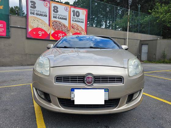 FIAT BRAVO 1.8 ESSENCE 16V FLEX 4P MANUAL